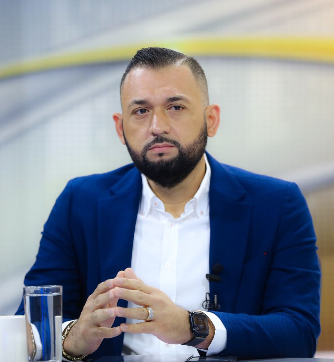 #ASILAC 🧀 "Poniendo en marcha las siete plantas: más de 150 empleos directos y miles de empleos indirectos y se prevé que podemos procesar hasta más de 150,000 botellas de leche diarias": presidente de <a href="/AsilacSV/">Asilac</a>, <a href="/PastorLuisCruz4/">Pastor Luis Cruz FE</a>.