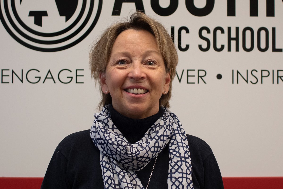 austinsup492's tweet photo. Strong Schools = Strong Communities ... Thank you, Cece!

Every day, our @isd492 school board members like Cece Kroc lead by example. They give hours of their time so our children can have an excellent education. 🅰️ #AustinPackers #MNMSBA https://t.co/dn5LcKGd0p