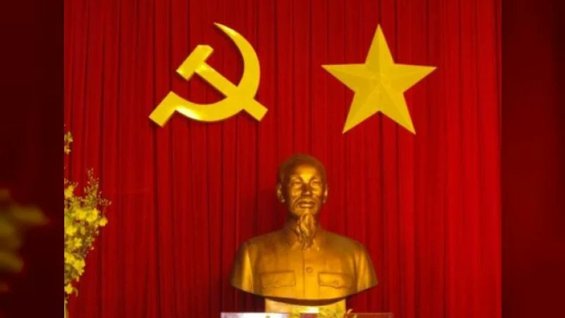 Partido Comunista de #Vietnam, 93 años de victorias.

Muchas felicidades en su aniversario.

#Cuba🇨🇺 y Vietnam, unidos vencerán.