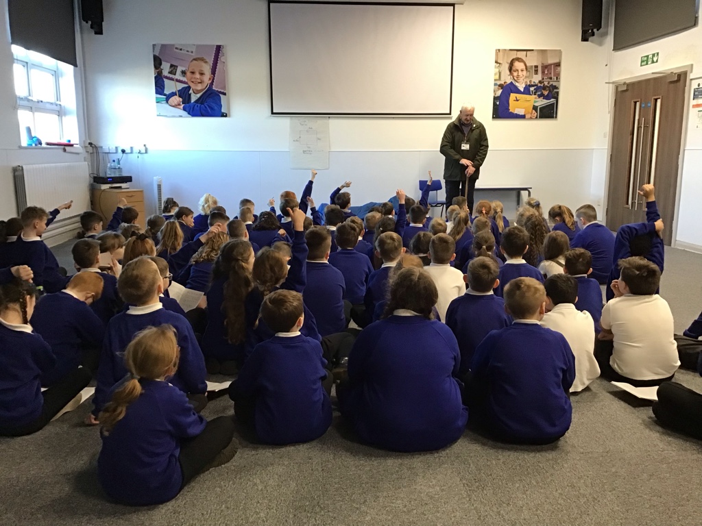 DeltaPheasantB's tweet photo. Year three got to meet a real life coal miner this week! All the children have really enjoyed getting their questions answered! #PBAhistory https://t.co/DaZvfn2wcm