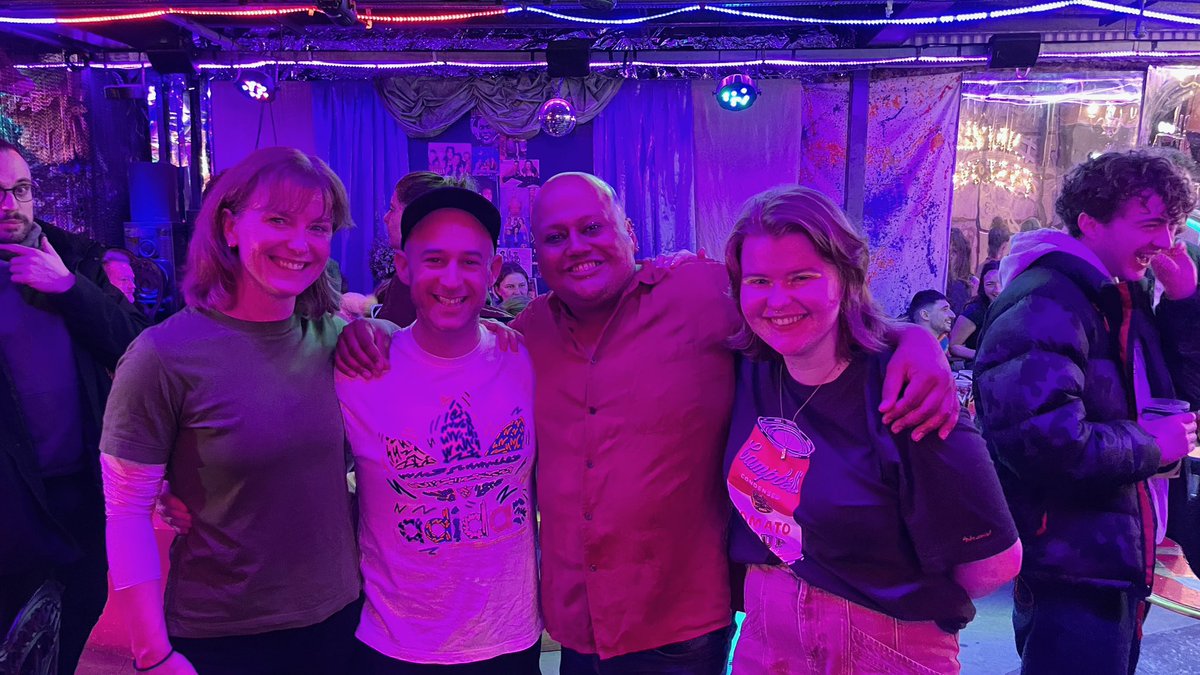 stevepycroft's tweet photo. Great night at @VAULTFestival seeing Varnish! A play by Janet Taylor, starring Jonathan Mayor. Music by yours truly 🥳 https://t.co/m4g12IjSOq