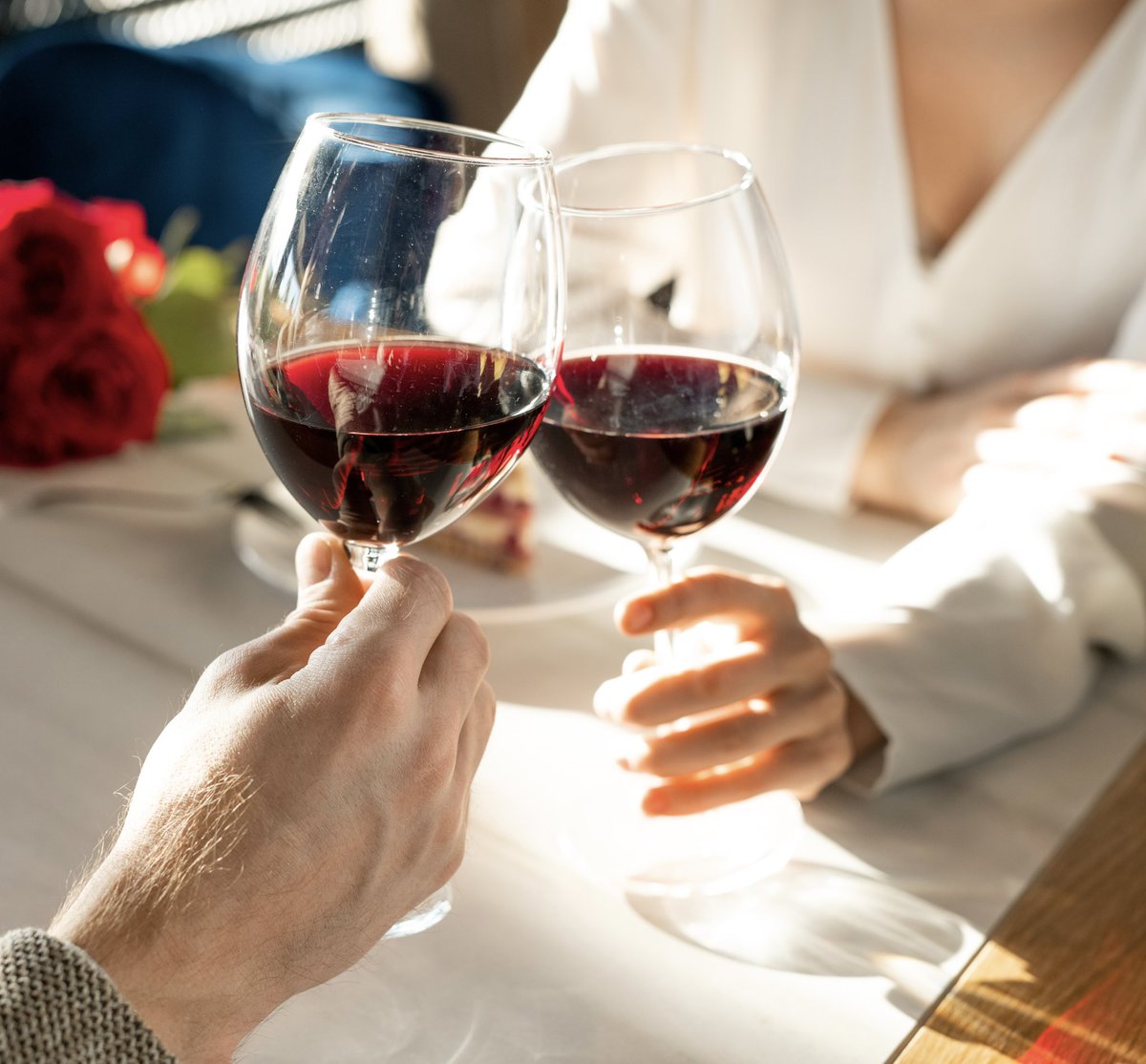 14 Şubat'ta romantik bir akşam yemeği sizi bekliyor... @bar212restaurant

A romantic dinner awaits you on February 14th... @bar212restaurant 

#renaissancebosphorus
#konaklama #sevgillergünü #valentinesday #14şubat