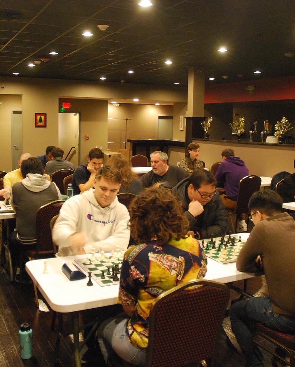 ChessBizkit's tweet image. Last month we had a great turn out for our first #Blitzchess tournament! Can’t wait to do it again tonight! #chesspunks #baltimore #chess