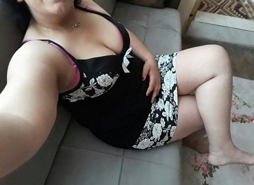 Para pul istemem. Konum atsam gelince doyurabilirmisin benii ?