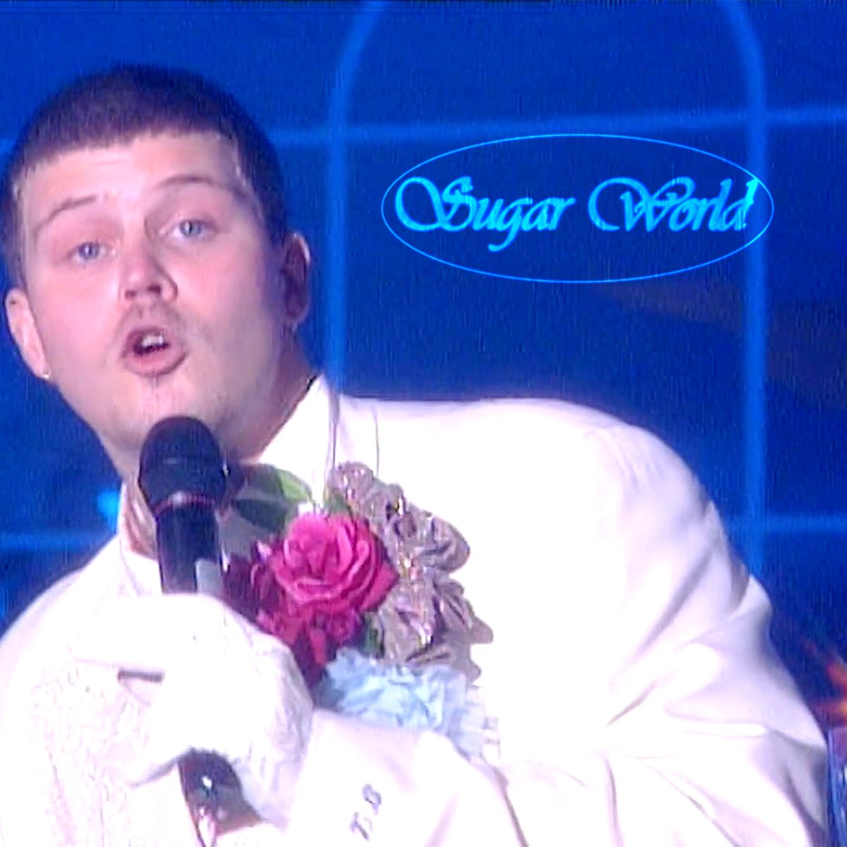 year0001online tweet media