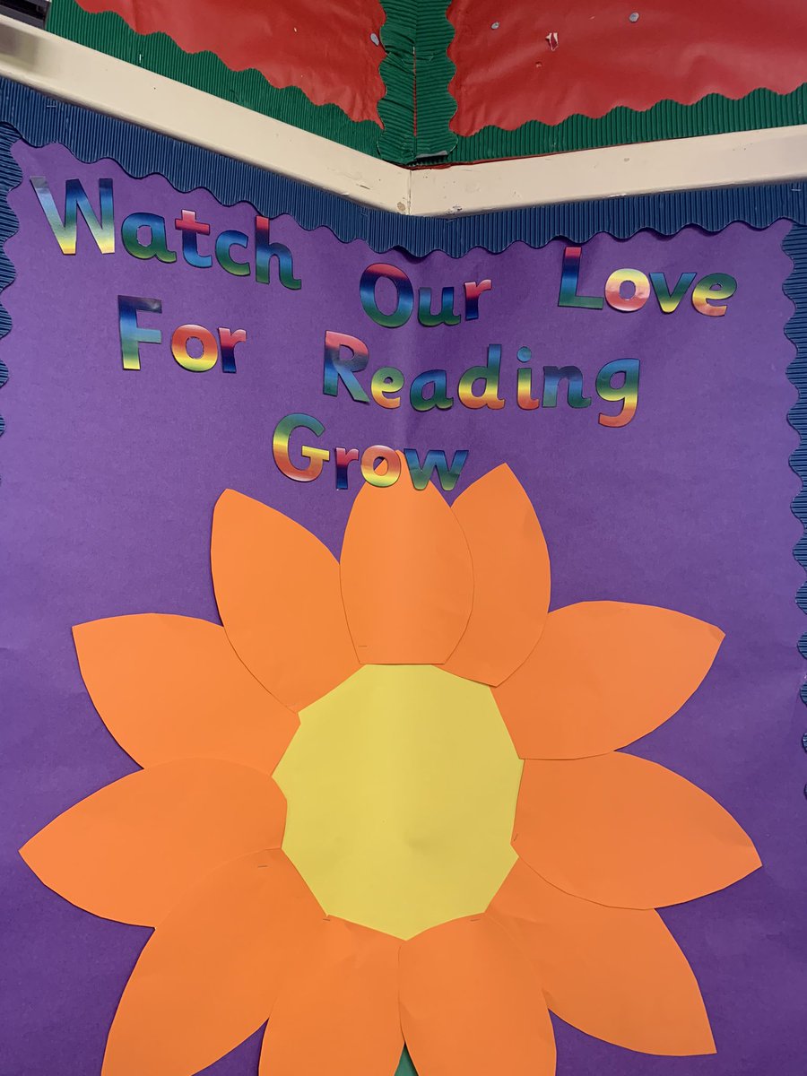 MrsOJoe's tweet photo. Reading for enjoyment today in P4/5 @stjosephsps #fiction #nonfiction @MrsCGallacher #readingaward https://t.co/ui6yNj1Mvn