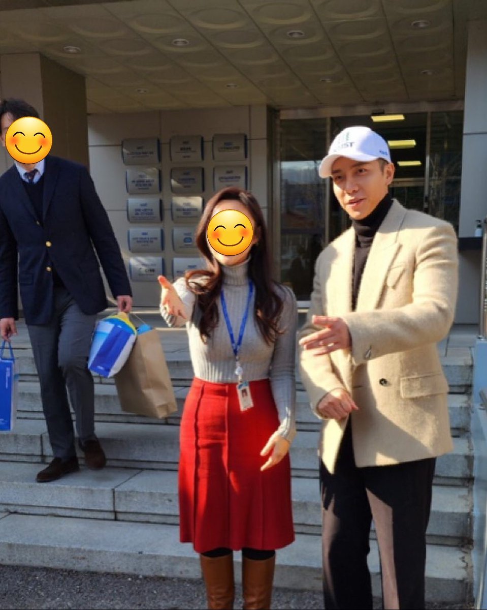 CHUUacc's tweet photo. #이승기 
#LeeSeungGi 
https://t.co/AKNGq361O1 https://t.co/qet2HUM7kL