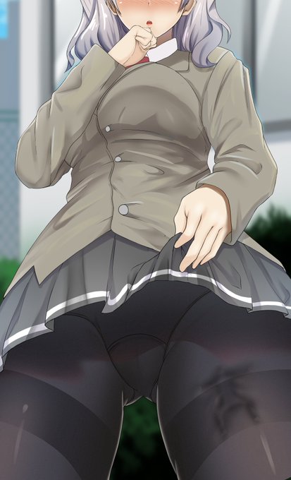 過去にあげた鹿島さんのタイツ、今見ても普通にエロいと思った 