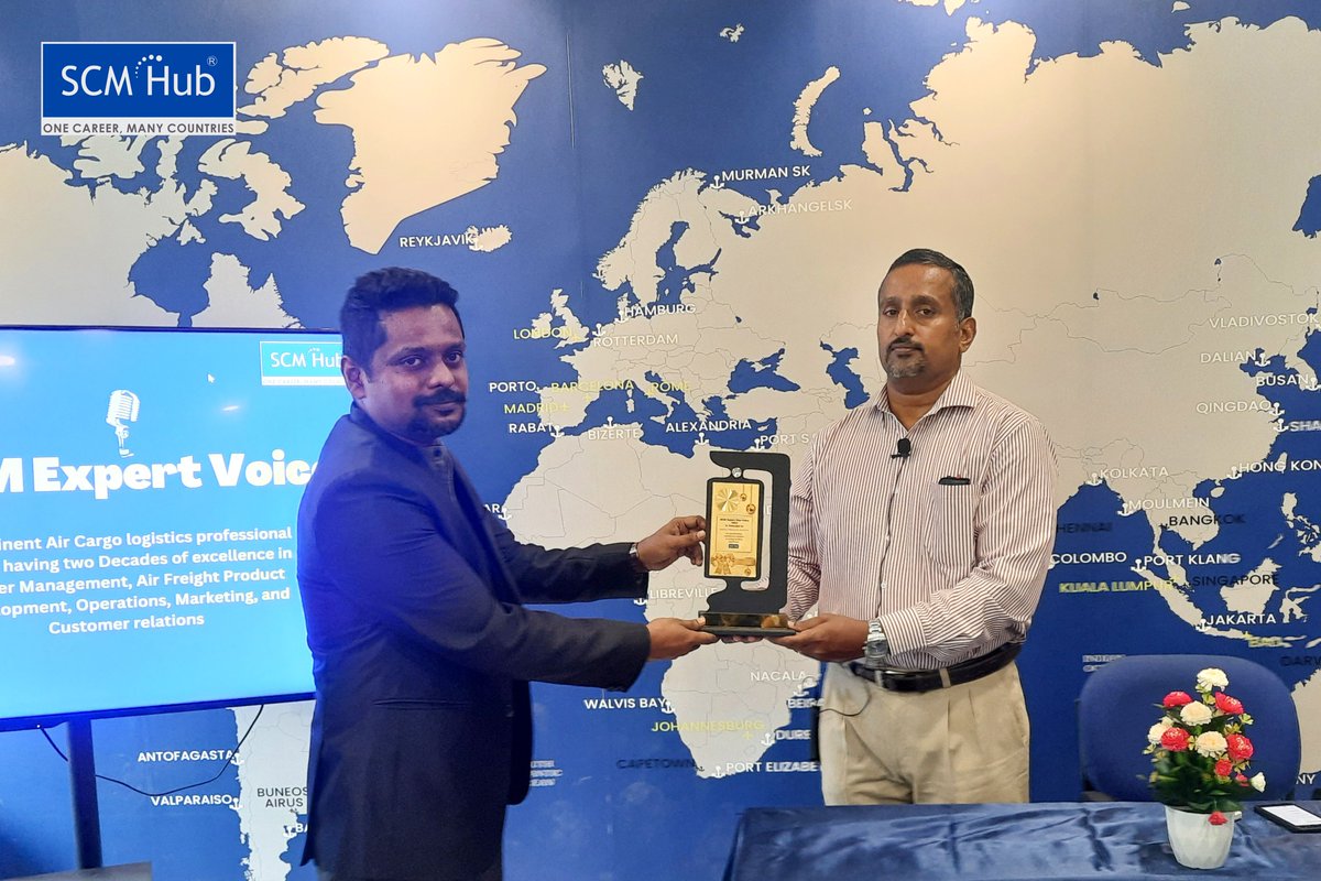 hub_scm's tweet photo. SCM Expert voice
Manoj Abraham Vaidyan from Maersk.
An eminent Air cargo logistics professional.
β
MBA β
PG Program β
Diploma β
Certificate Courses
Contact us at βοΈ +91 97443 50155/56
#SCMHubKochi #SCMHub #LogisticsInstitute #SCMInstitute #maerskline https://t.co/KwX1X3Z8A1