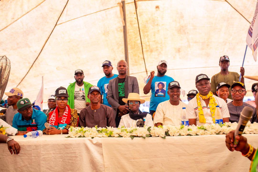 DrAdebuleIdiat's tweet photo. Not stopping at that, I urged them to see to the success of our benefactor and National Leader of our party, the @OfficialAPCNg ,  @officialABAT , the state governor, @jidesanwoolu as well as other candidates in the upcoming election. 
3/4 https://t.co/75R6cib6Xf