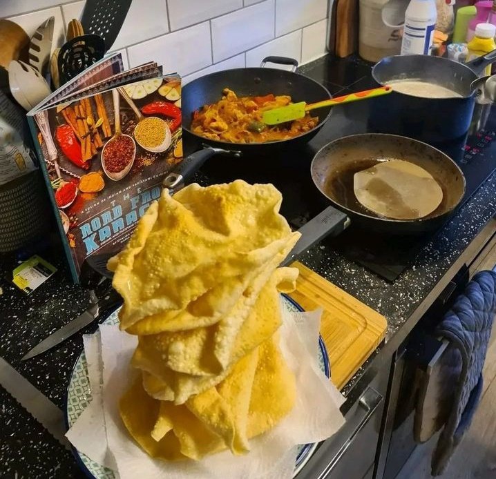 RoadKarachi's tweet photo. Happy #FoodFriday everyone! Every Friday on this account, we will now share a picture of some food being cooked from the book. Doesn't this look absolutely delicious? Want to give it a go? Get the book now! #cookingisfun https://t.co/Q3Rmww553z