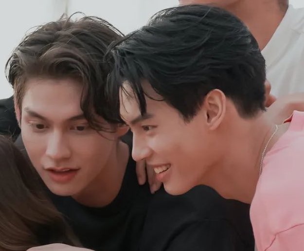 __opywpy__'s tweet photo. 😭😭😭😭😭😭😭 https://t.co/yoFFONEWof