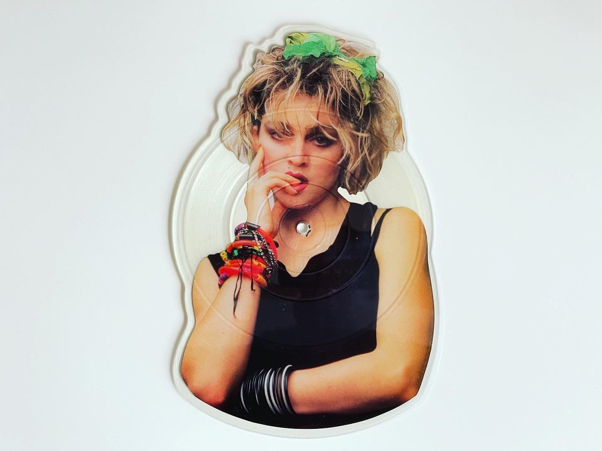 djsergiotee's tweet photo. Just added also these two precious pieces to my collection.
It is the original Borderline promo (1983) and the shaped Picture Disc (1986).
🙌🏻
#madonna #borderline #promo #picturedisc #shapedpicturedisc https://t.co/ap1XnG1MLT