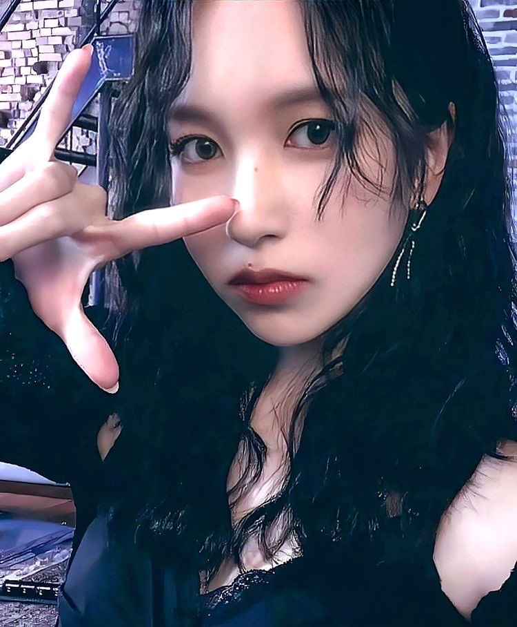 m____101025's tweet photo. 個人的にちょー個人的に好きなミナちゃんの写真⸜❤︎⸝‍
全部好きだけどね⸜❤︎⸝‍⸜❤︎⸝‍

※個人的に好きな写真なので異論は認めます笑笑 https://t.co/UQC2oYxdPT