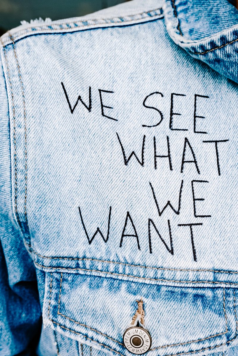 PiscinesLes's tweet photo. "The power of perspective: We see what we want to see 💭 #PositiveThinking #mindsetmatters https://t.co/SCqrg7HGhn