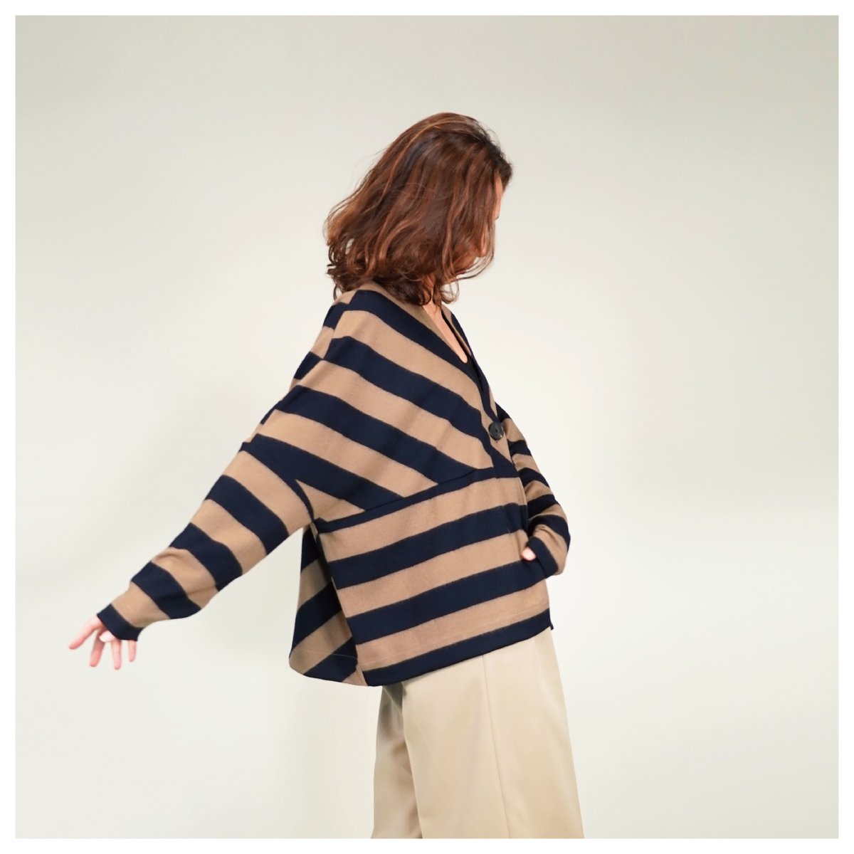 RURIWorld's tweet photo. Offering a reversible 2 way design, style between a slouchy oversized cardigan or comfy fit pullover forming a flattering draped back.

Shop Now | https://t.co/l6wt2BrNo2

#ruriworld #ruri #SustainableFashion #sustainable #fabric #lifestyle #zerowasteliving #hkfashion https://t.co/LxRVquc99F