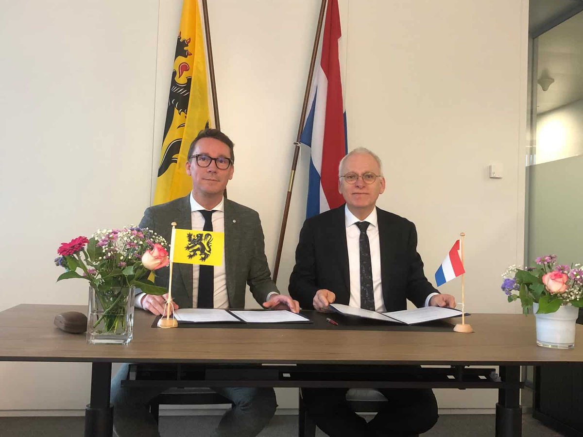 charlotte tweet media