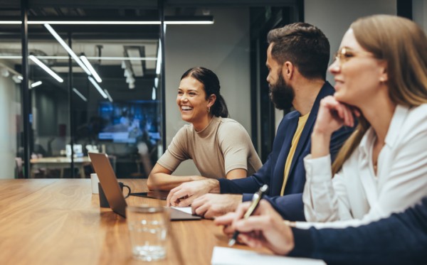 scalewithstrive's tweet photo. What's your first port of call when mapping out what a successful #GTMTeam looks like in 2023? Easy. A team that understands and promotes your #USP. Our blog highlights what a successful GTM team will look like this year ⬇️ https://t.co/0baNcj5GSn https://t.co/ONnYWK0Csn