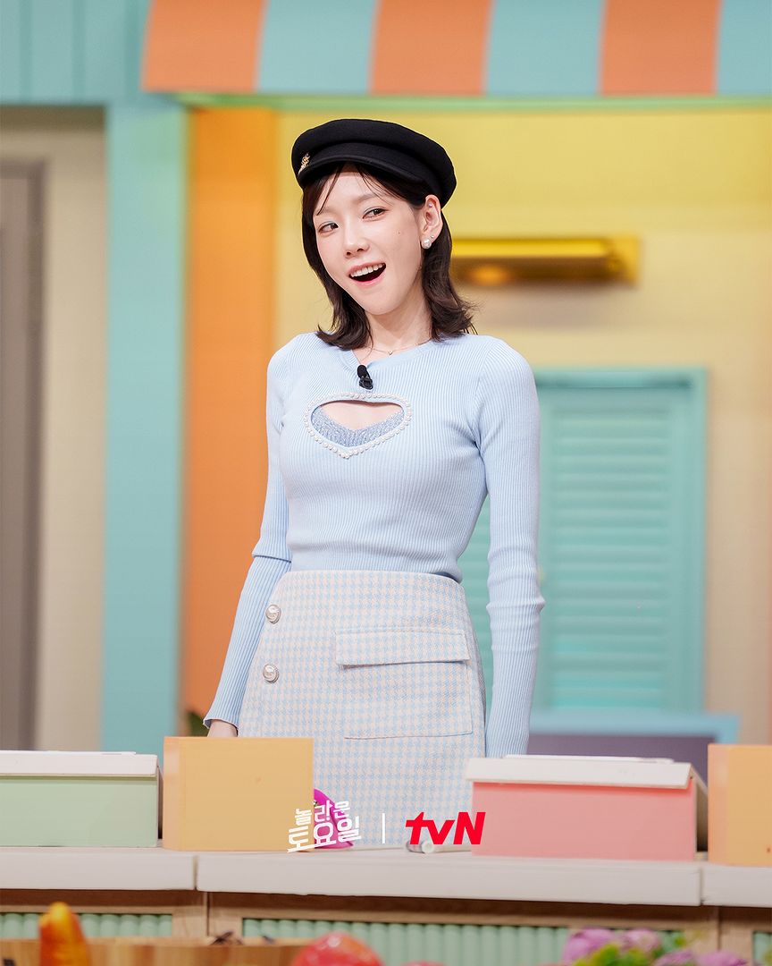 SNSD_0805's tweet photo. 태연 놀라운토요일 스틸컷
https://t.co/waTVQsgMzZ https://t.co/Jnh4lPx7R9