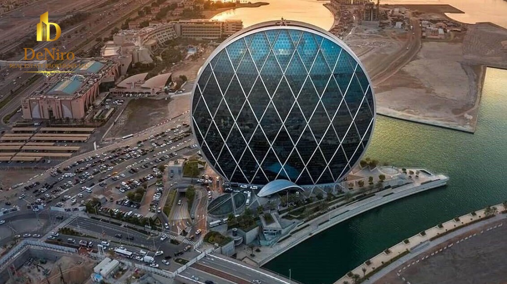 deniro_real's tweet photo. #Aldar and #DubaiHolding have partnered strategically to create 3 new communities. Through the development of three communities spanning 38.2 million square feet of land, the partnership will increase the portfolio and diversify the offering of both organizations.

#realestate https://t.co/bpthQntRvg