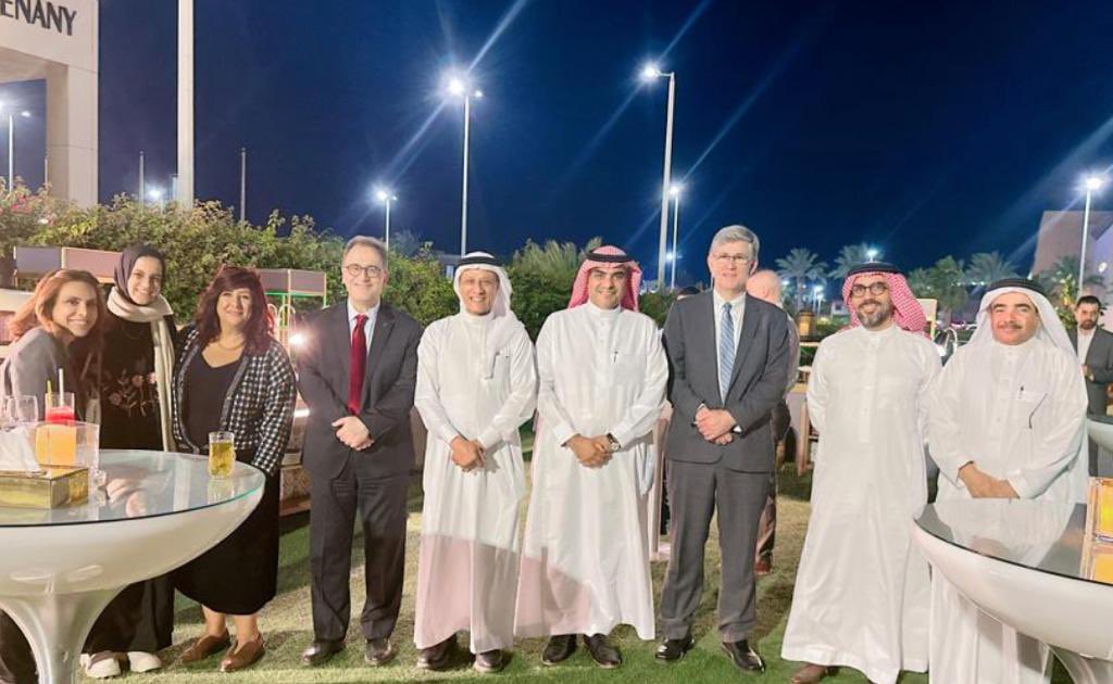 Wonderful to meet &amp; exchange news with our <a href="/AUCalumni/">AUC Alumni</a> in Jeddah. It is inspiring to see the contributions our graduates are making in diverse sectors across the Kingdom. Special thanks to our generous host Omnia Bakhsh ‘98 for the evening. #AUCAlumni #AUC