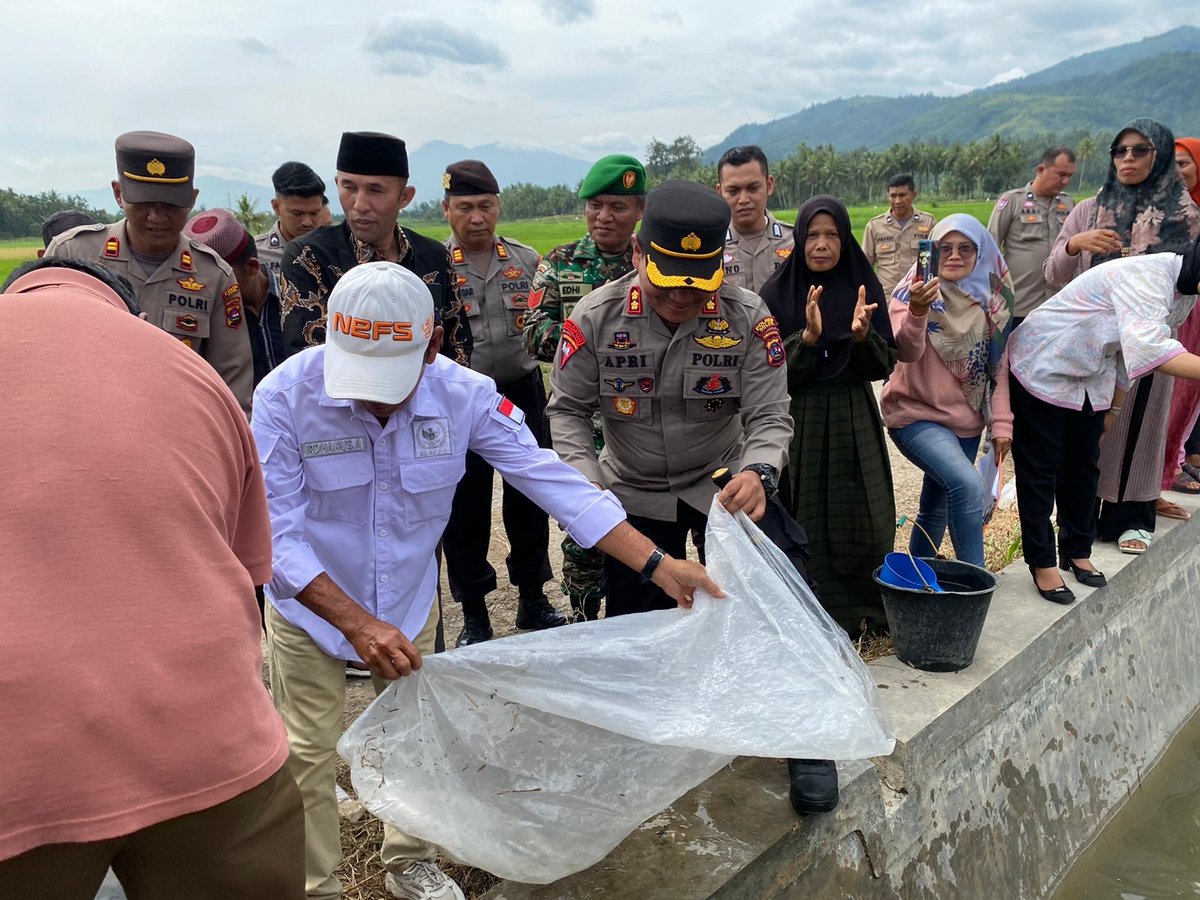 AndriPerkasa3's tweet photo. Kegiatan Jumat Curhat https://t.co/DkJbhHmN32