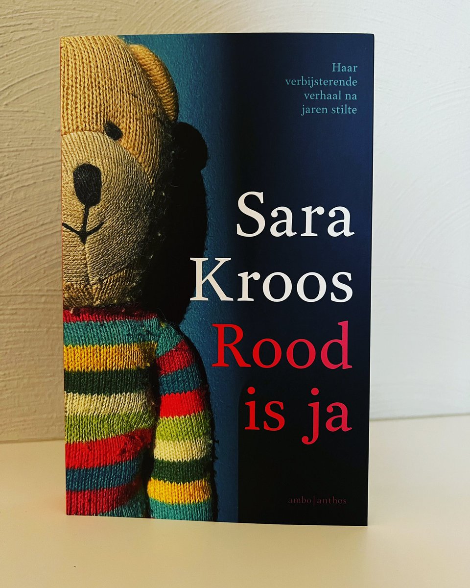 ✨ Win een boek! ✨ Dat heb ik altijd al een keer willen zeggen. Heerlijk. Om de nieuwe druk van Rood is ja te vieren, geef ik er drie cadeau. RT dit bericht en wie weet ontvang je het boek, voor jezelf of voor een ander. Ik laat je dan maandag wat weten! Goed weekend.❤️