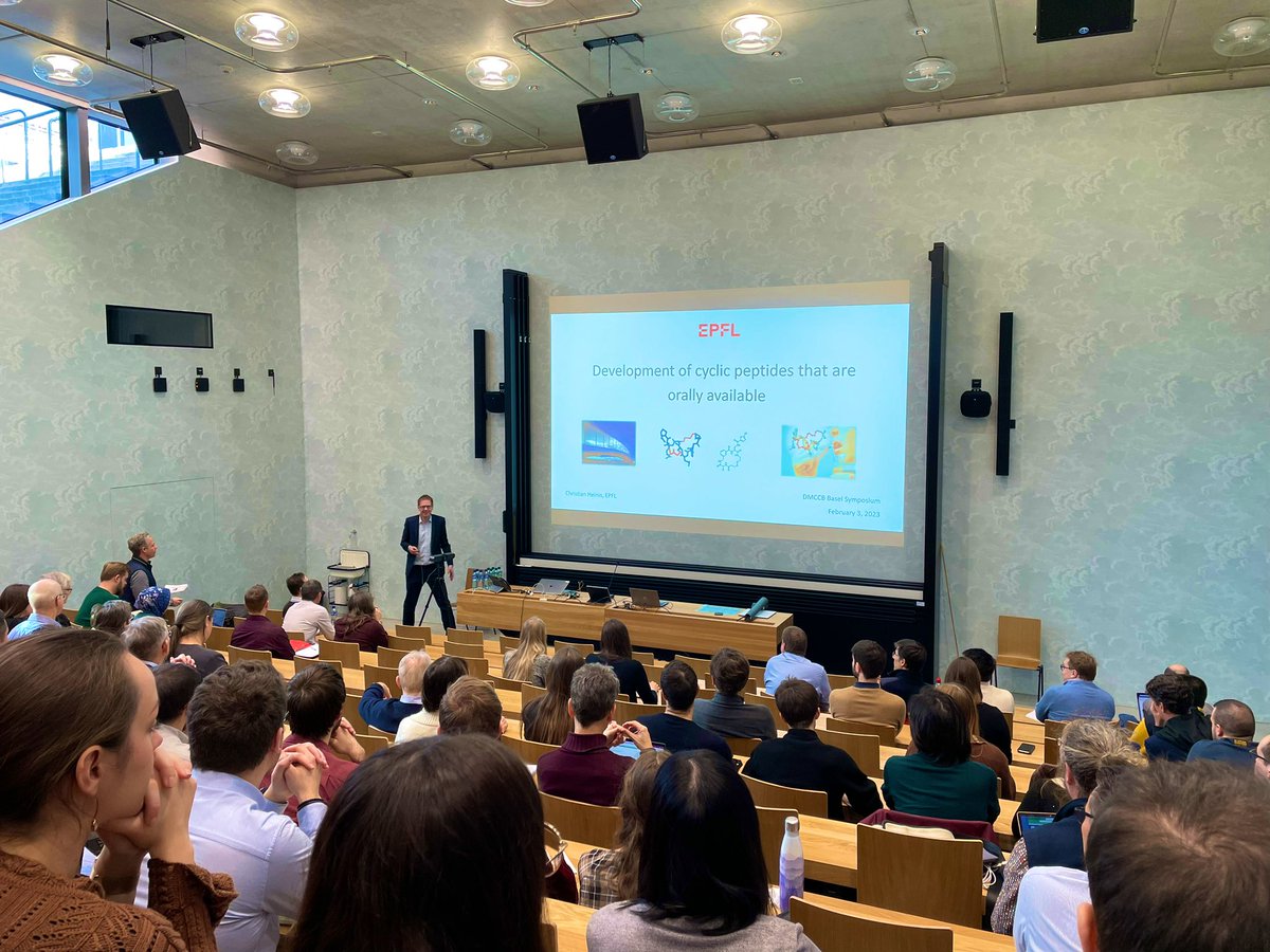 alexanderln91's tweet photo. Prof. Christian Heinis starting off the #dmccb Basel symposium of the chemical space beyond small-molecules @SCS_DMCCB @EPFL_CHEM_Tweet https://t.co/wV4S1DIUw1