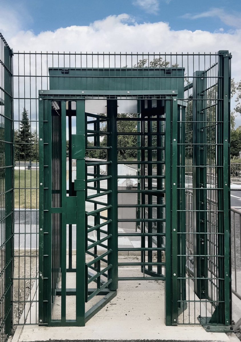 FrontierPitts's tweet image. The unique #LPS1175 Security Rated Platinum Pedestrian Control Turnstile. The only LPS1175 #Turnstile on the market with a 3 wing rotor!
tinyurl.com/n8f7j68c

@brelpcb #LPCB #IntruderResistant #SecurityRated #RedBookLive @securedbydesign