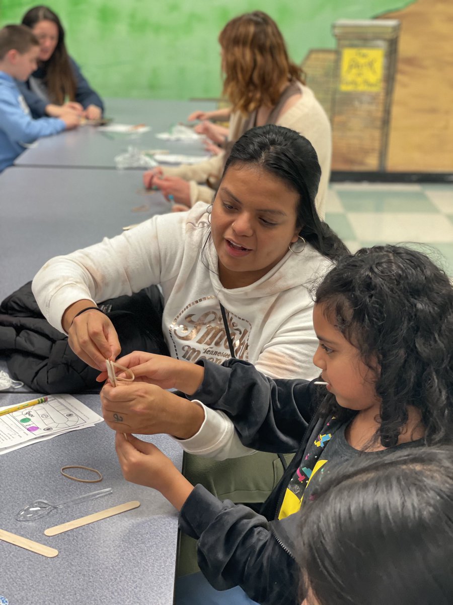 RockyMountElem's tweet photo. Did you love our STEM Night? Such a fun evening! Let’s keep STEM @RockyMountElem by donating to our Foundation so we can keep STEM as part of our specials rotation! We can do it! The Foundation Fundraiser has officially begun! @FoundationRME https://t.co/DNkJG9AiXs