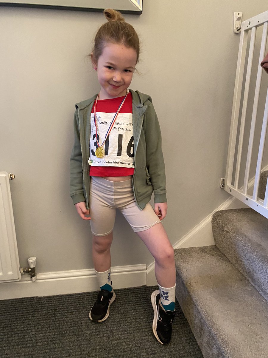 Number day at school 🔢 runner 🏃‍♀️Holly 😍 @RobinClassY1 #bethebestyoucanbe #NumberDay