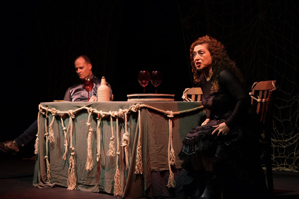 Tıyatro Merdiven "Üç Maymun" oyunu ile 04.02.2023 Cumartesi günü saat 20.30 da Şişli Tiyatrosu Sahnesinde.
Bekleriz... 
Biletleri aşağıdaki linkten temin edebilirsiniz.

tiyatrolar.com.tr/m/tiyatro/uc-m…