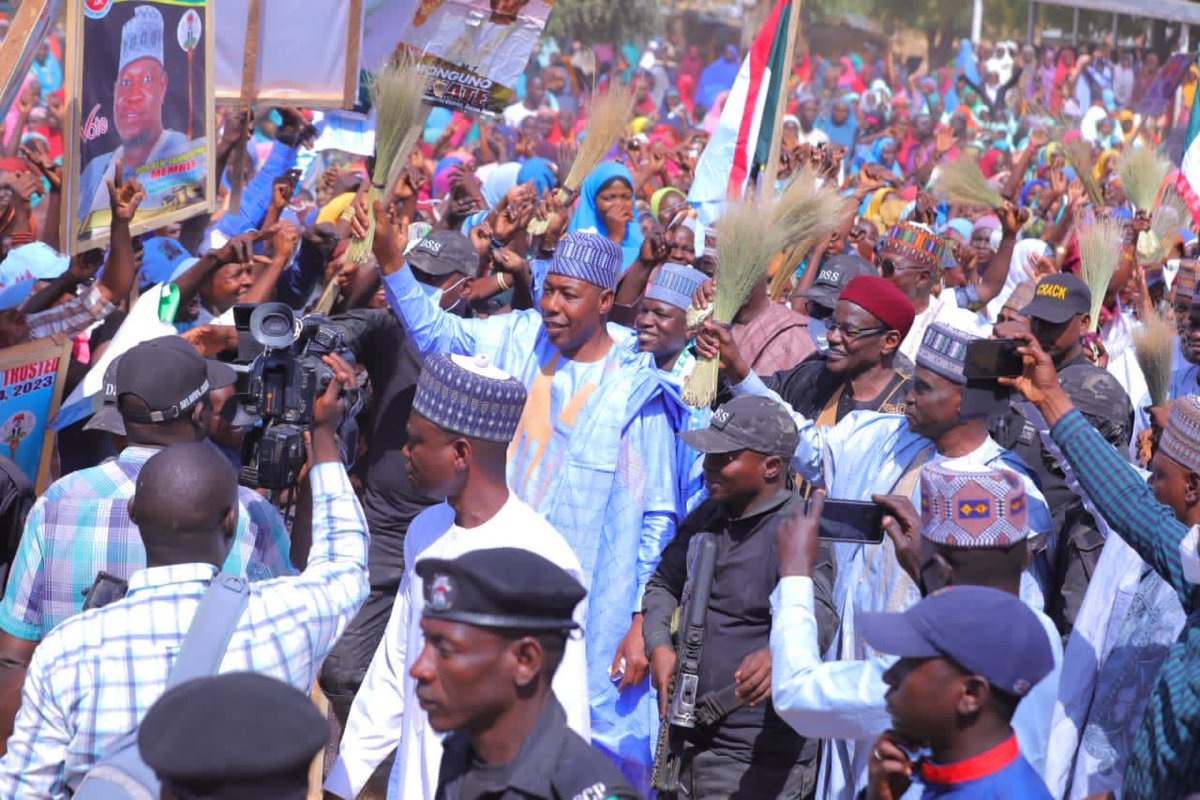 AliShettima18's tweet photo. #Elections2023: @ProfZulum holds APC campaigns across #Mobbar, #Abadam, #Gubio in northern BornoΒ
Governor Babagana Umara Zulum on Thursday, resumed his leadership of APC campaign tour of Northern Borno.
@SpokesmanBornoG @EngrBababe
@bundi58
https://t.co/P3ZUVU4MpL https://t.co/LXk7DCwor8