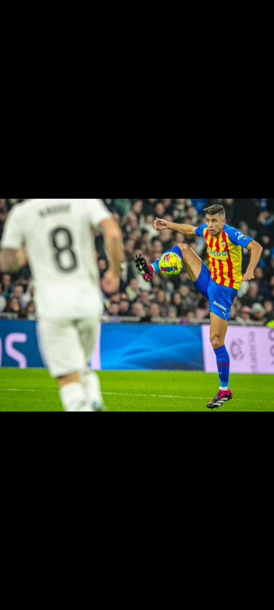 DaveneroFNBR's tweet photo. Le tendría q haber partido la tibia y peroné,q pena q no le dio bien https://t.co/huoSLFBE0a