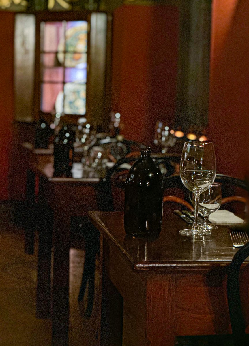 Unsure where to enjoy your Sunday Roast?
Let us take care of you this weekend by serving you our famous Sunday Roast - available all day until sold out.
Organise your table for this Sunday and enjoy a classic roast in our beautiful Attic. Head to our website to book (link in bio)