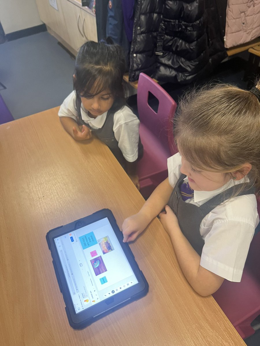 This week in Pearl class we have made our own Jamboards on Google using the Ipads! We used them to look at the differences between old and new toys🧸🪀 <a href="/PrimaryElaine/">Elaine Primary</a> <a href="/IPAT_Edu/">The Inspire Partnership</a>
