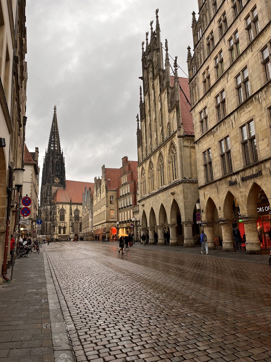 🤯<a href="/meyerar/">Arne MeyerFünffinger</a> <a href="/Serkan_Agci/">Serkan Agci/ Blauer Haken</a>