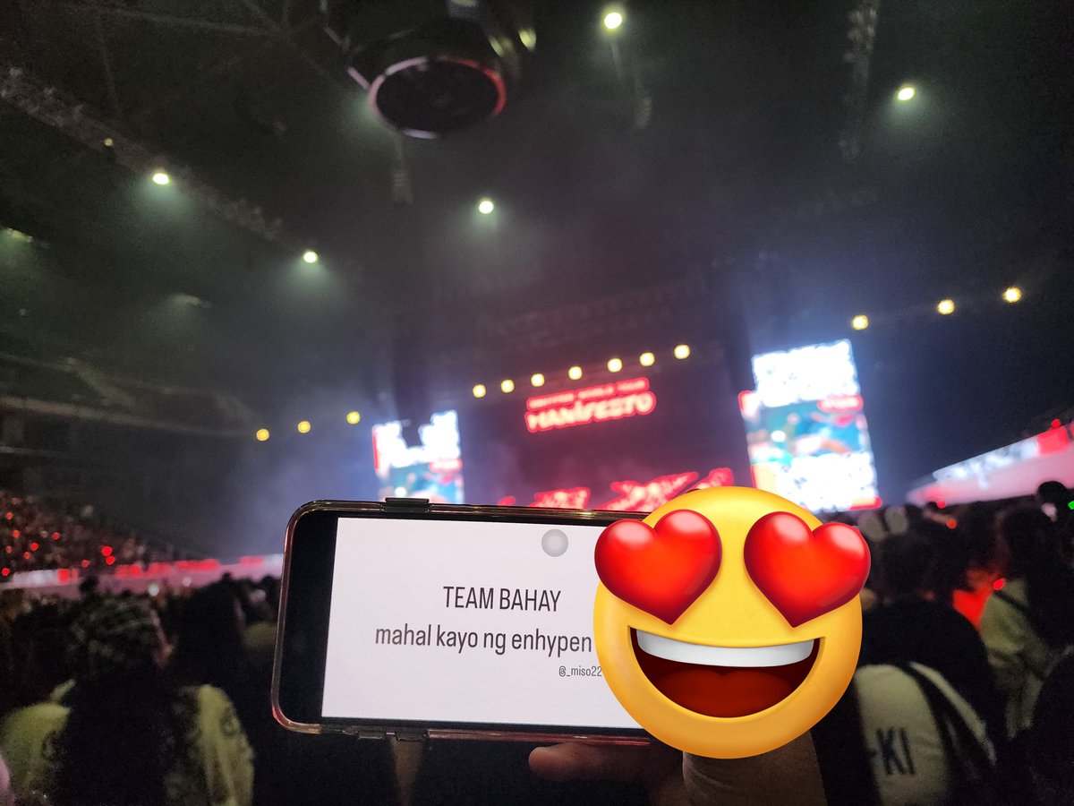 _miso22's tweet photo. For team bahay ♡♡♡ 

#MANIFESTO_IN_MANILA https://t.co/ZkoPOWR40O