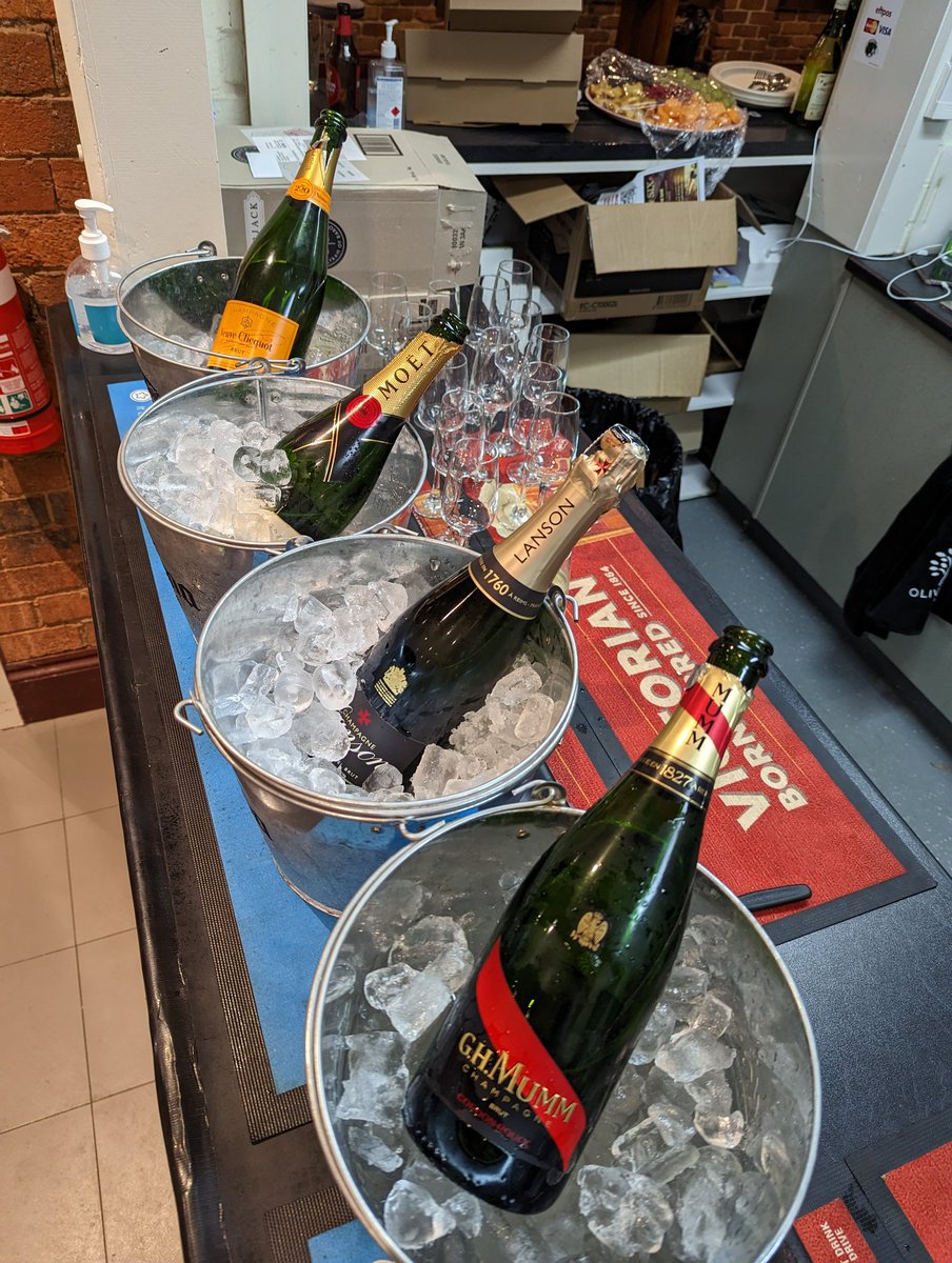 <a href="/SurreyHills_cc/">Surrey Hills CC</a> turning it on for the ladies night.