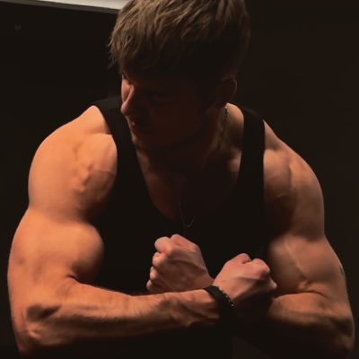 InsaneParox's tweet photo. #NeuesProfilbild https://t.co/ohTQOad0fT
