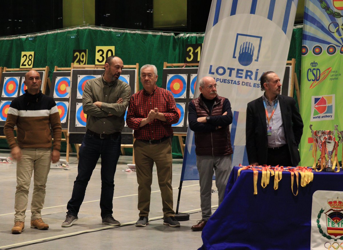 #Arco3DSala23 

Cuadro de honor y foto de familia de los medallistas en el Campeonato de España de 3D en Sala celebrado el pasado fin de semana en León.
GRACIAS también a nuestros jueces y autoridades.
📸 bit.ly/3YiBKuv
📺bit.ly/3wPKFYz
📄bit.ly/3DBRl0s