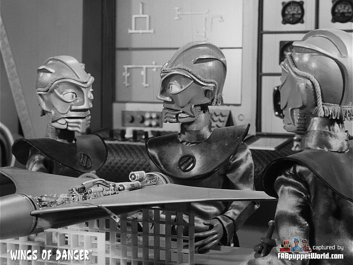 60 years ago,  the subterrains from Planet 46 trietried to avenge the capture of their leader by sendisending to Earth a robot bird that shoots a deadly radium capsule.
S01E15 - Feb 3, 1963
#FireballXL5 #GerryAnderson #SylviaAnderson #supermarionation #puppets #marionettes #fab60