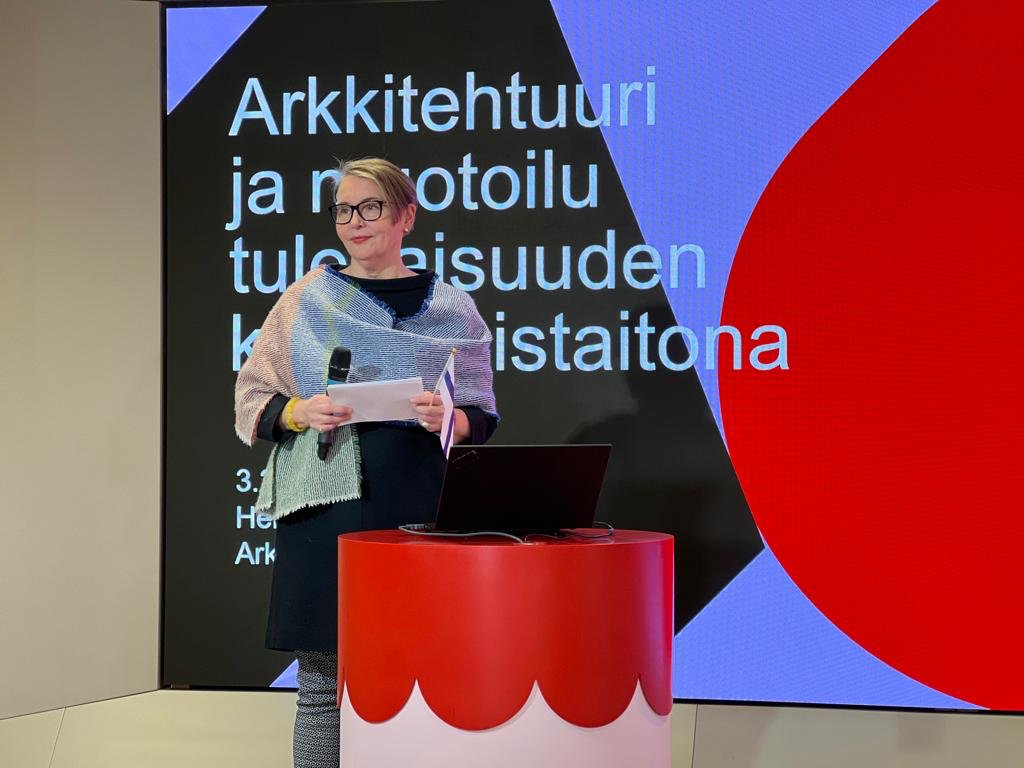 Arkkitehtuuri- ja muotoilu tulevaisuuden kansalaistaitoina -keskustelu alkaa @Helsinki kaupungintalossa! Seuraa keskustelua Helsinki-kanavalla #Oppiminen #Arkkitehtuuri #Muotoilu #ArkMuoto <a href="/MFA_fi/">Arkkitehtuurimuseo</a> <a href="/DesignmuseoFI/">Designmuseo</a> @Skr_fi helsinkikanava.fi/fi/web/helsink…