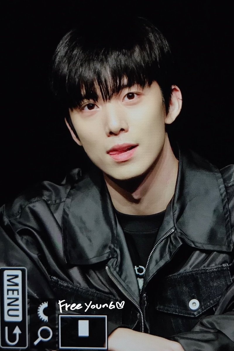 Freeyoung0511's tweet photo. 230203

#휘영  #HWIYOUNG  #フィヨン  #SF9     #에스에프나인   @SF9official https://t.co/4N0AgDDeID