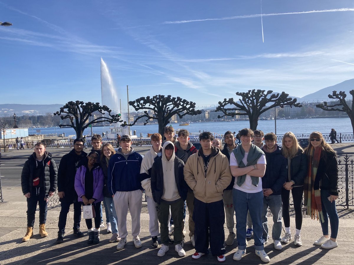 Upper Sixth Physicists have arrived in Geneva!
