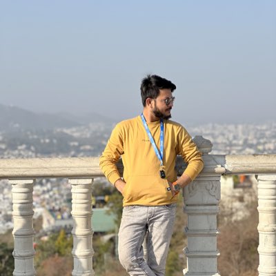 withnoddyy's tweet photo. #NewProfilePic https://t.co/tgZjkJDtkn
