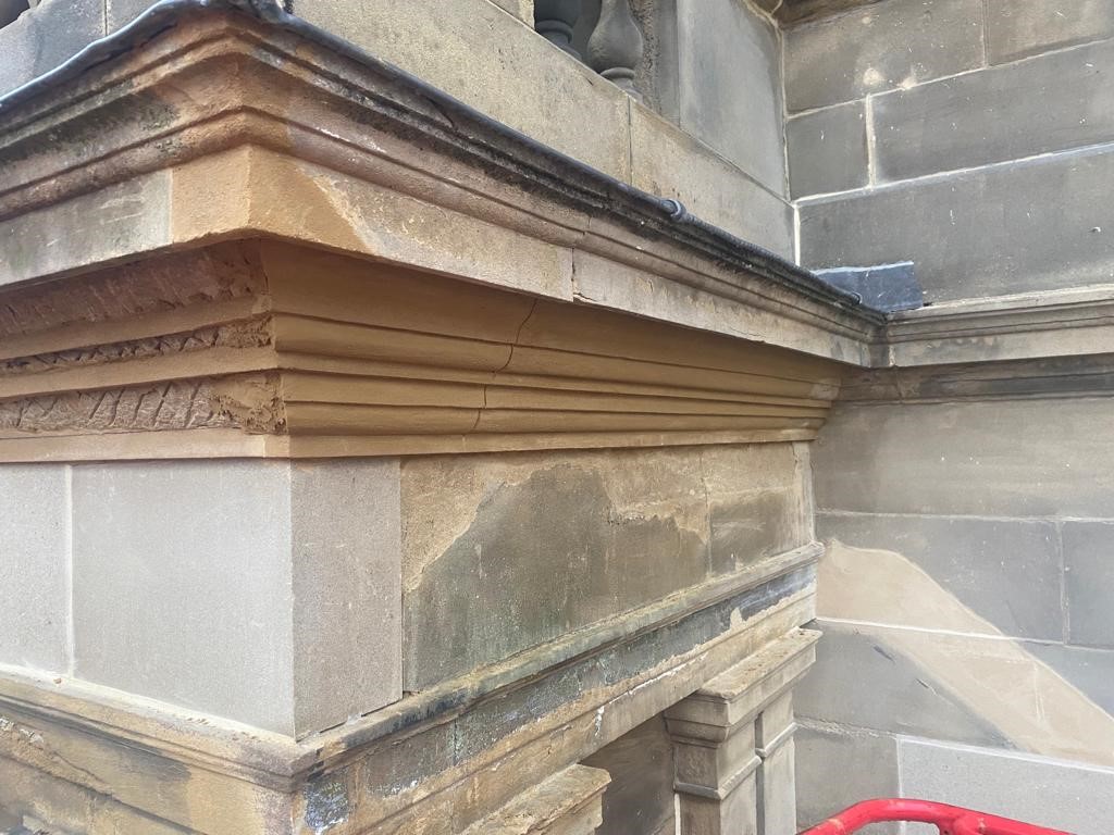 Two types of stone restoration at Skipton Town Hall demonstrated by our talented masons. They have used repair mortar to restore the cornice detailing in situ &  indented new stone to match the original. 

#masonryrepair #masonryrestoration #stoneindent #heritagerestoration