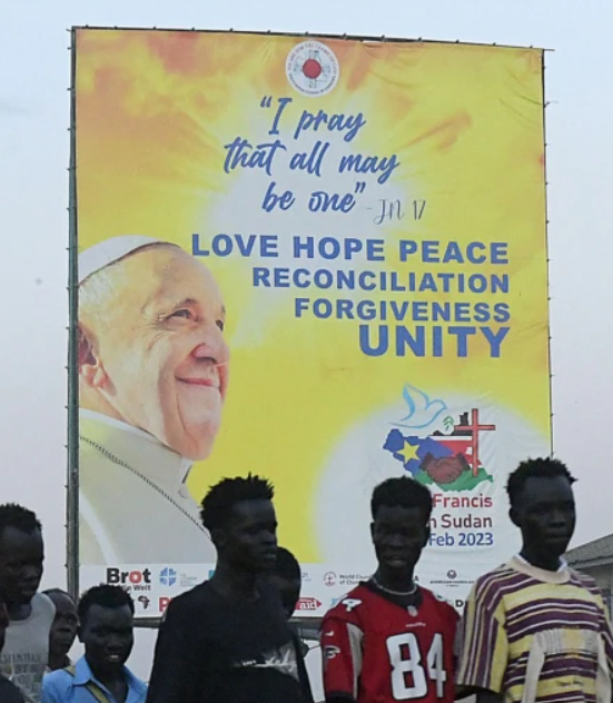 OfficeRome's tweet photo. Special video to welcome #PopeFrancis in #SouthSudan

We are happy to share with you the beautiful chorus for Pope Francis’ welcome in South Sudan

➡️ https://t.co/y1j7JrUhNw

#TodayIsTheDay #PapalVisit 

#southsudanwecare 

Credits: #VOA https://t.co/uxqBFPIq3E