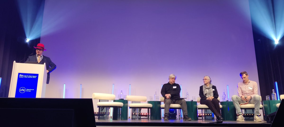 carlopiana's tweet image. #EUopensource another panel, you can spot @OpenSourceOrg policy people @webmink and @debbryant