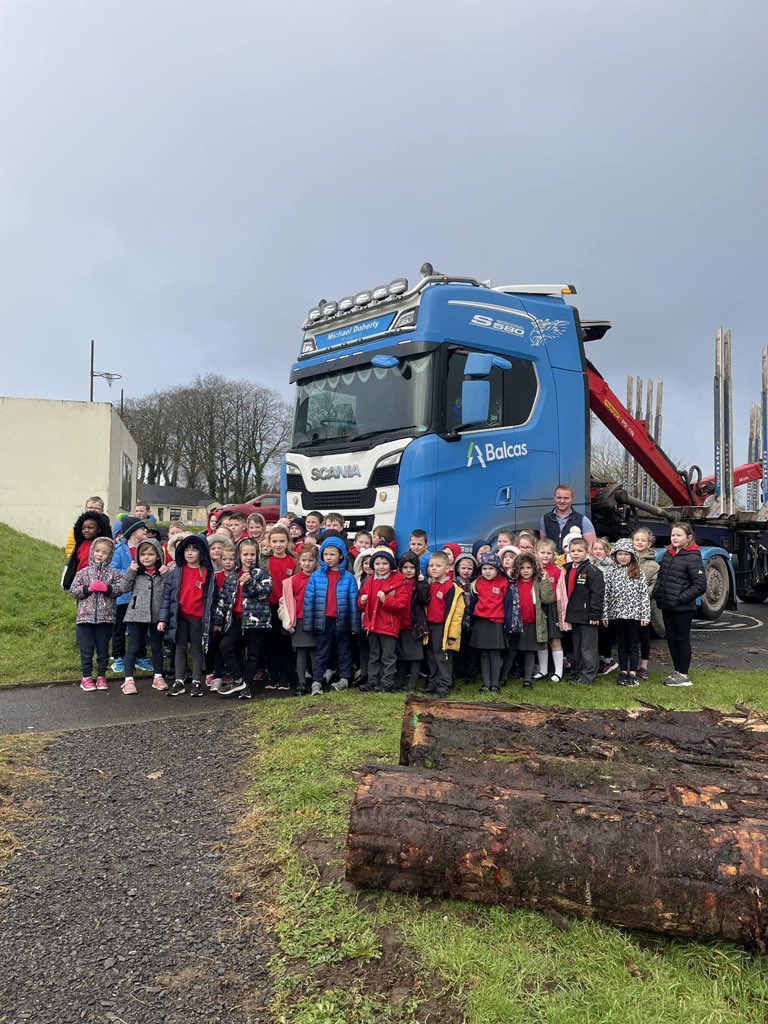 A huge thank you to Balcas and Michael Doherty for supplying and delivering logs to enhance our forest schools area. The children loved seeing the big lorry!
@balcastimber 
@BalcasEnergy 
@lisbellawprimaryschool